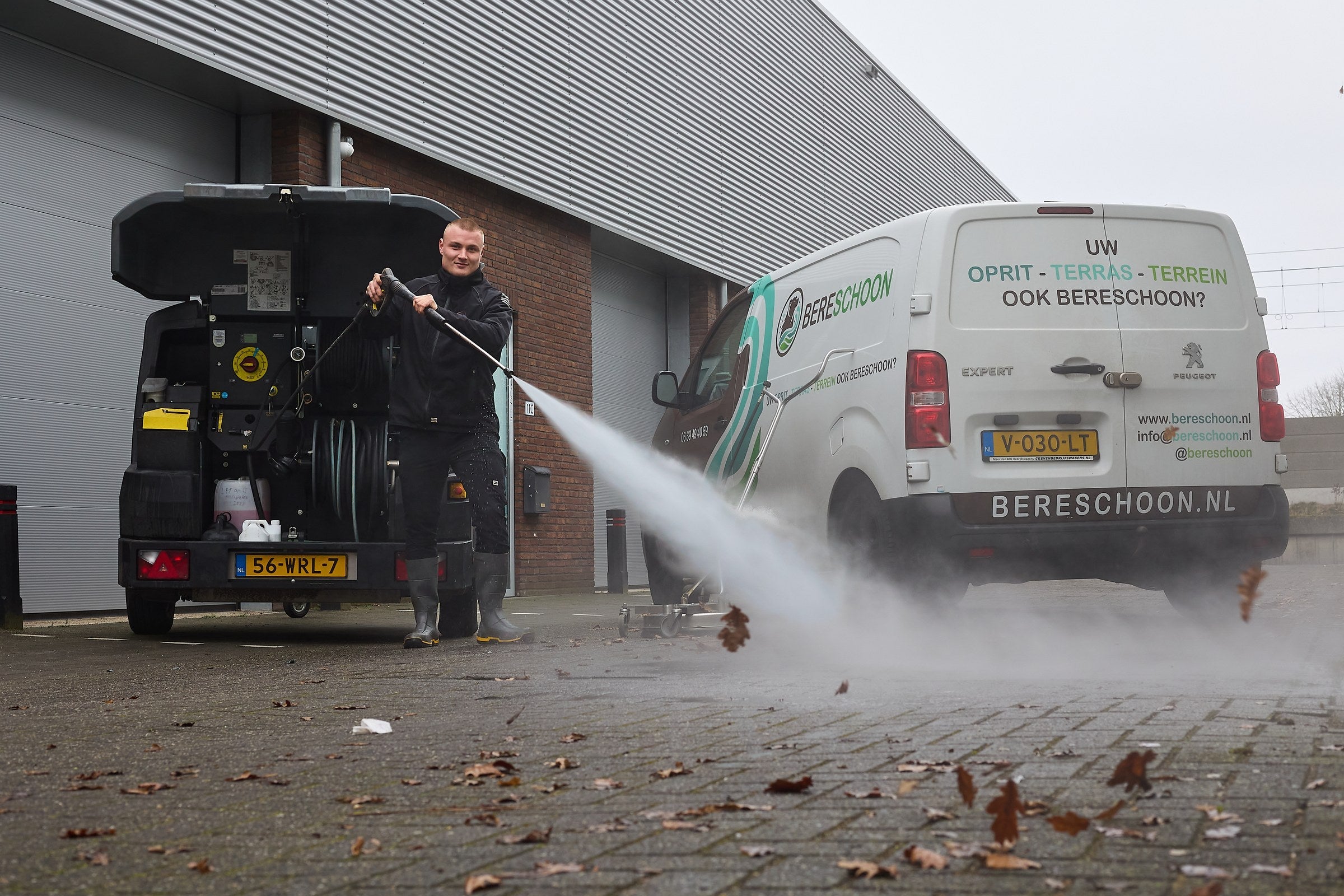 Klinkers, tegels of beton buiten: welk reinigingsmiddel gebruik je?